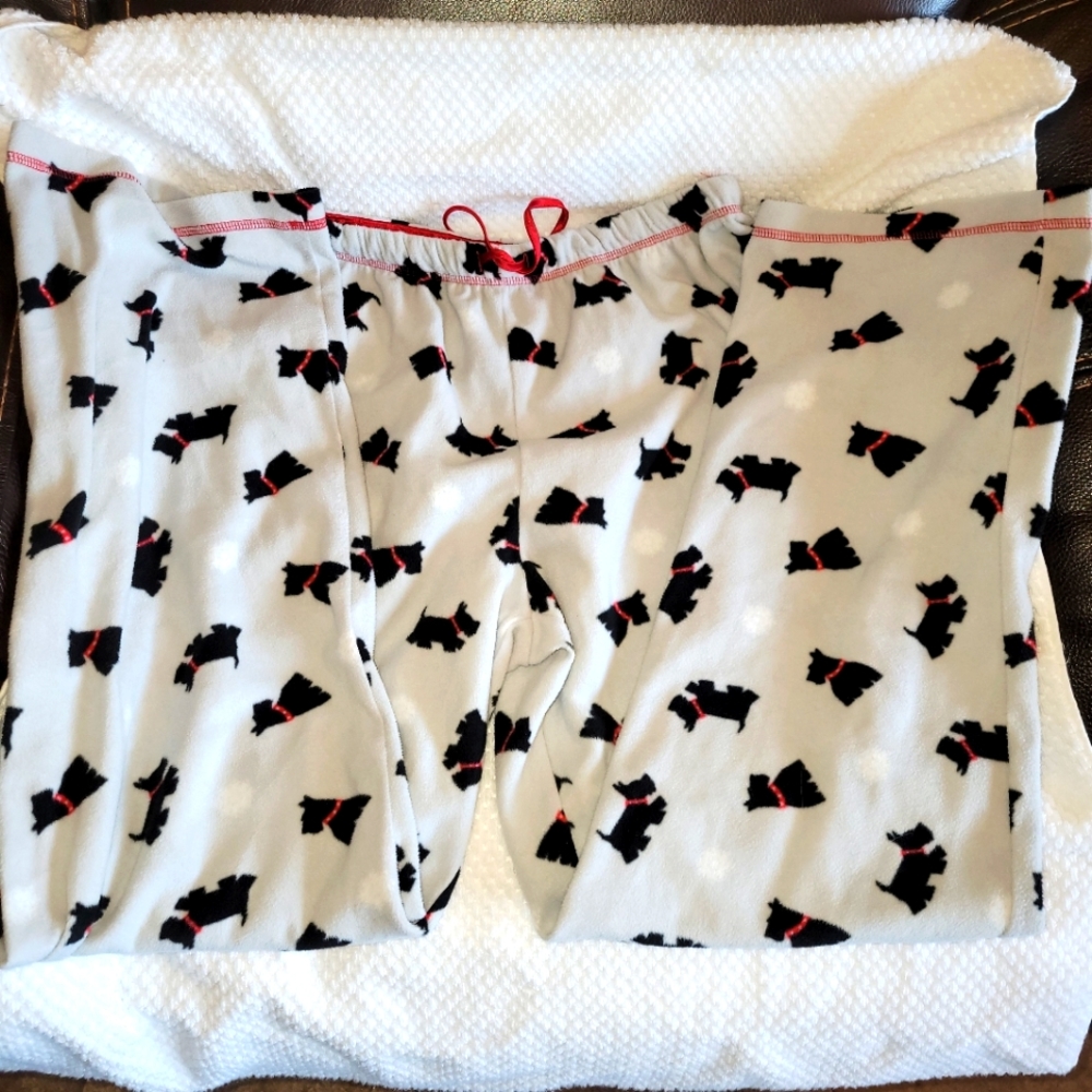 NWOT Womens Pj's/Lounge wear